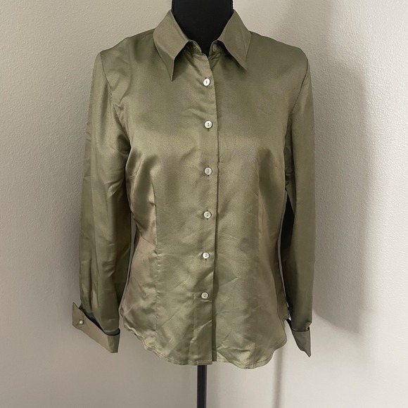 Ann Taylor Tops - VTG ANN TAYLOR Sz 6 Green  Iridescent 100% Silk Button‎ Up Shirt Blouse Preppy